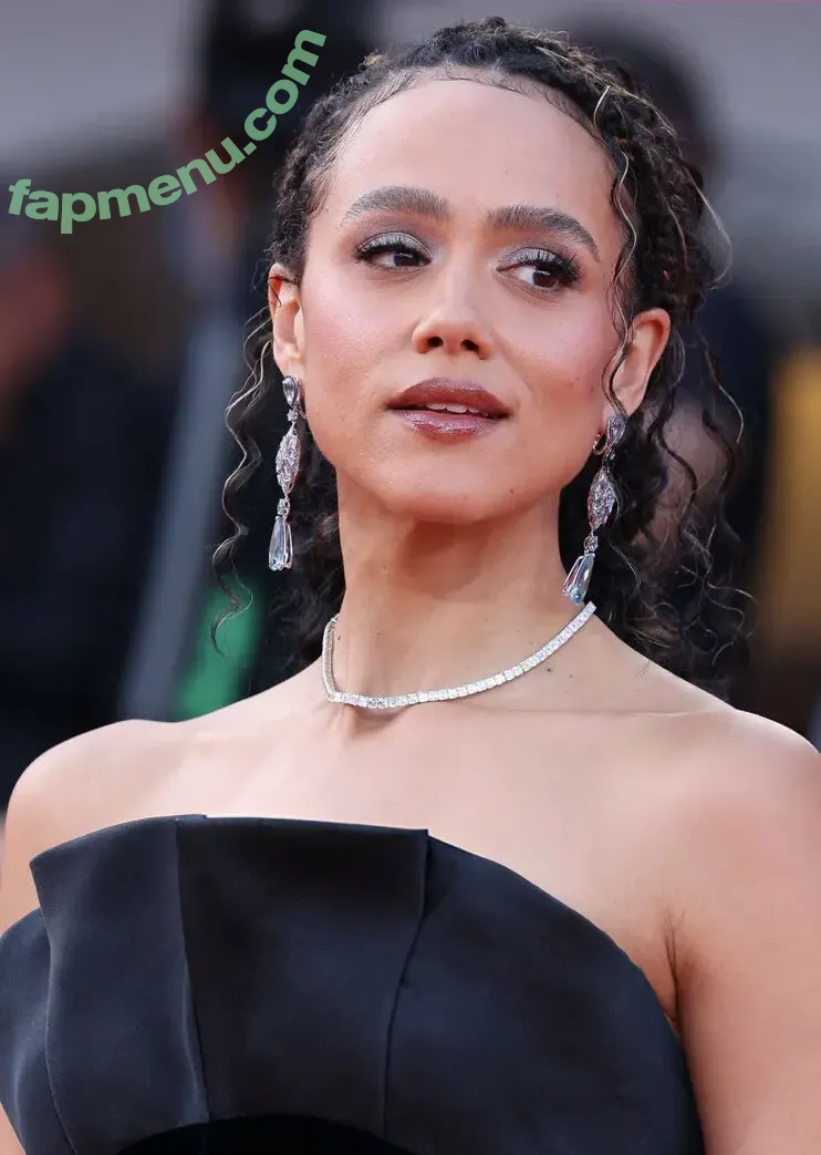Nathalie Emmanuel nude photo #0760 (missnemmanuel / nathalieemmanuel)