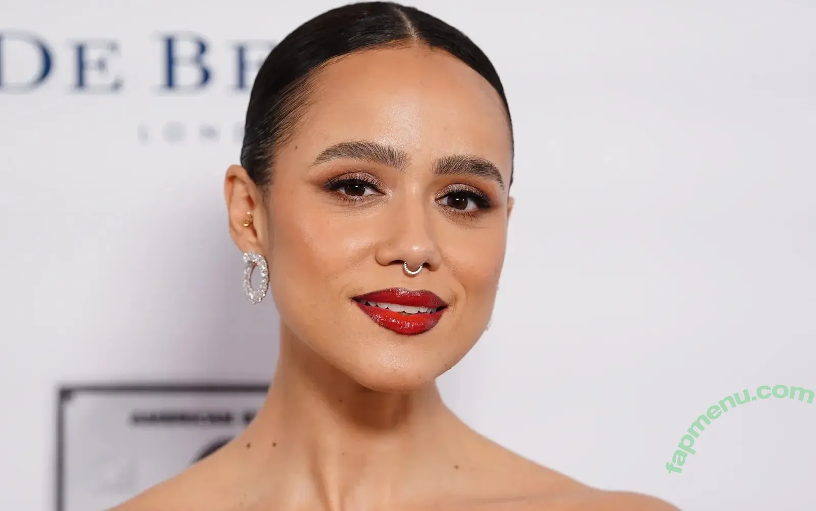 Nathalie Emmanuel nude photo #0831 (missnemmanuel / nathalieemmanuel)