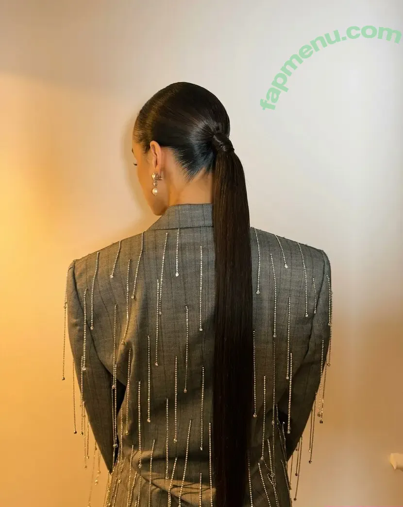 Nathalie Emmanuel nude photo #0859 (missnemmanuel / nathalieemmanuel)