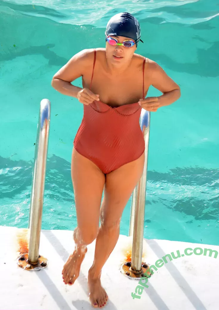 Nathalie Kelley nude photo #0046 (natkelley)