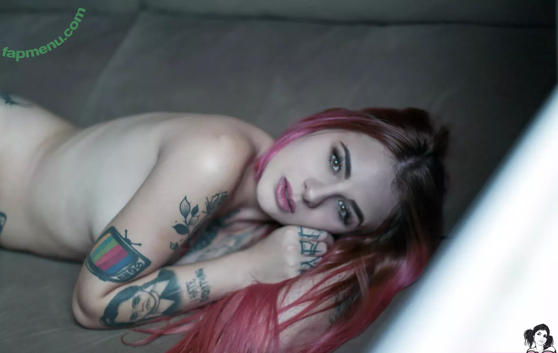 Nathi Suicide nude photo #0263 (nath.bisterco / nathisuicide)