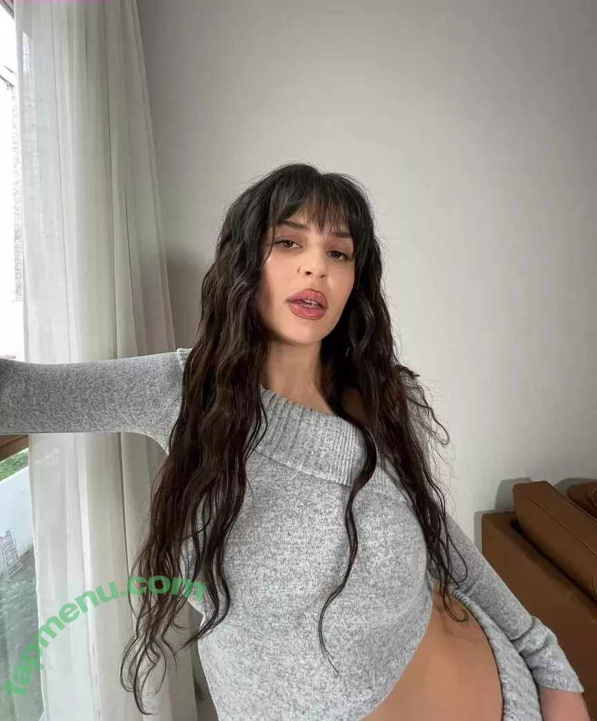 Nathy Peluso nude photo #0137 (NathyPeluso)