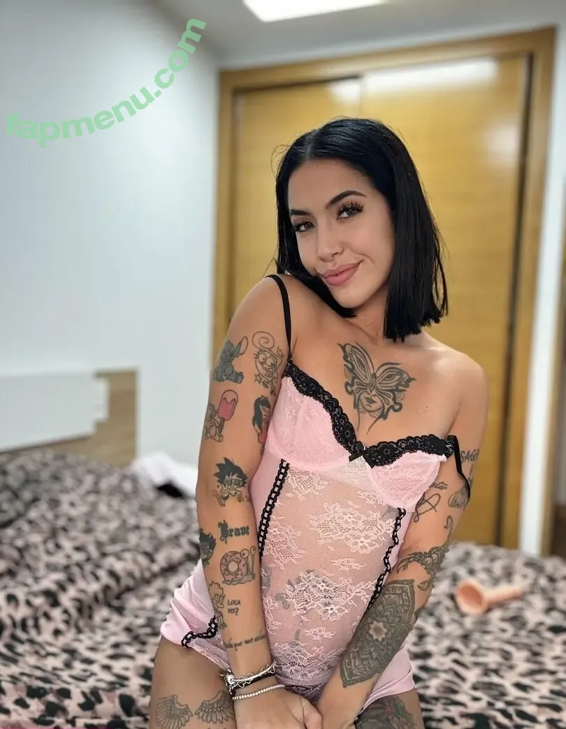 nati.natasha.x nude photo #0014 (nattinatasha)