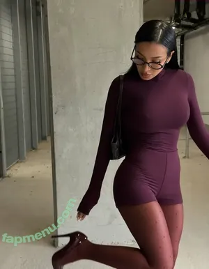 Natseleen / natseleen_ / stickshifter nude photo #0183