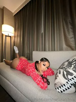 Naturalchina / Bubble Booty nude photo #0751