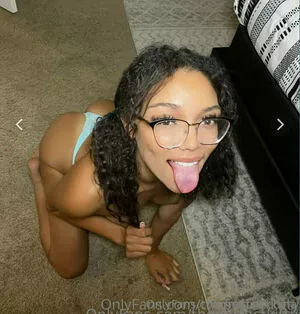 Naturalchina / Bubble Booty nude photo #0837