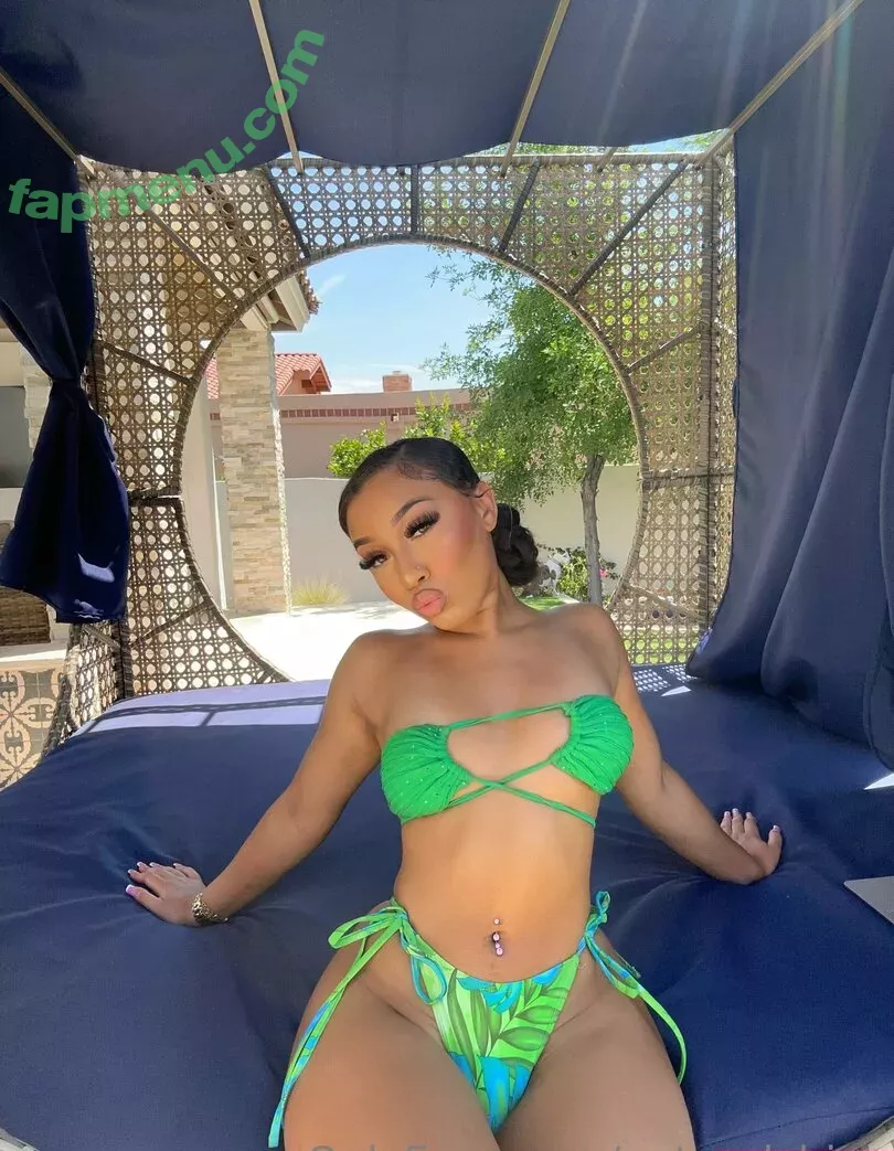 Naturalchina nude photo #0977 (Bubble Booty)