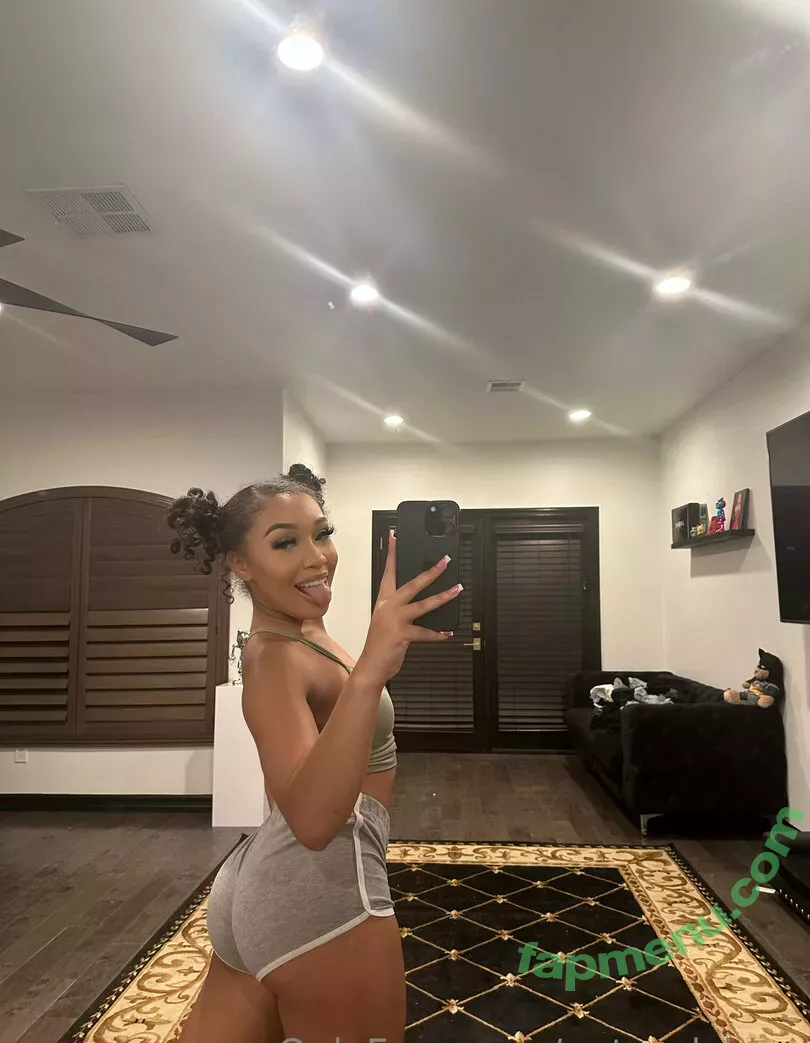 Naturalchina nude photo #0987 (Bubble Booty)