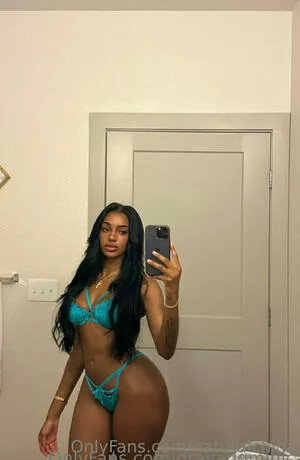 Naturalchina / Bubble Booty nude photo #1087