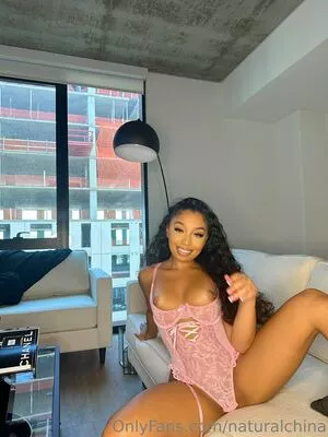 Naturalchina / Bubble Booty nude photo #1114