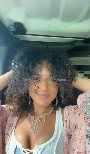 Naturebooty / TheRealLadyTarzan nude photo #0091