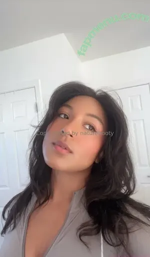 Naturebooty / TheRealLadyTarzan nude photo #0097