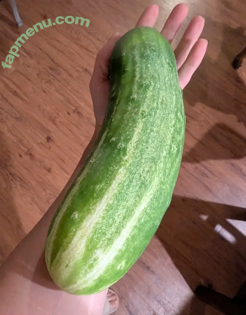natures.lil.nymp nude photo #0102 (kitchen-Key-1478 / natures_lil_nymp)