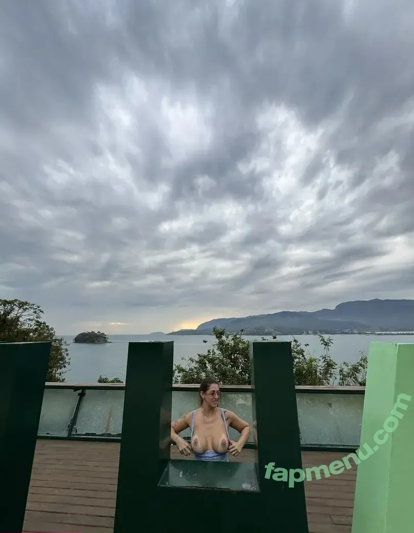 Naturistafit nude photo #0344 (grazipartica)