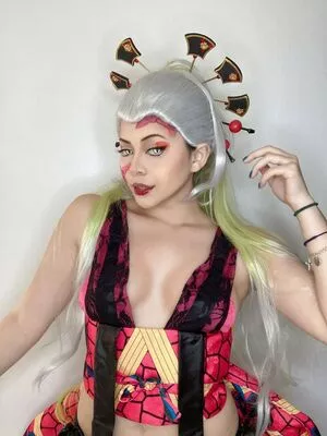 natylikespizza nude photo #0001