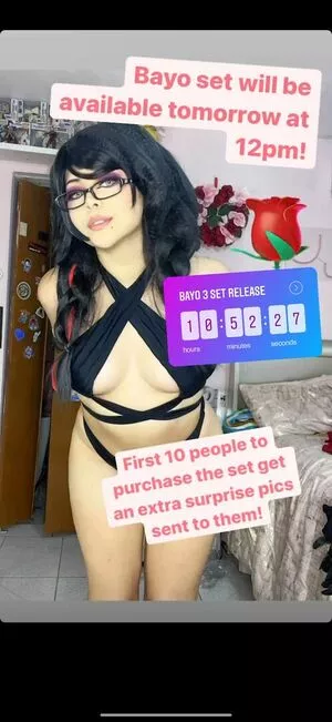 natylikespizza nude photo #0150