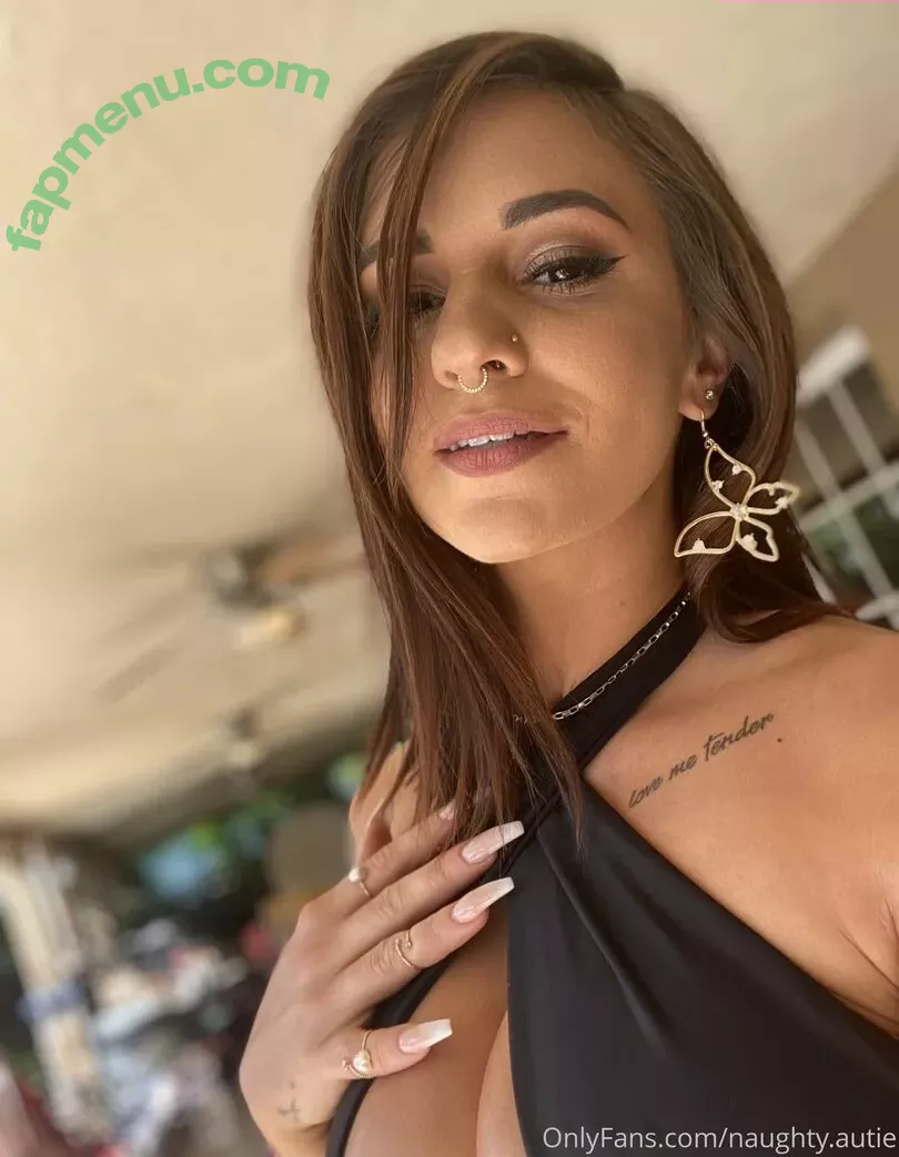 naughty_autie nude photo #0036 (Autumn Marie Mcintosh / autumnmcintos18)