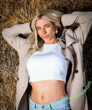 naughty-jess / naughtyjess100 nude photo #0002