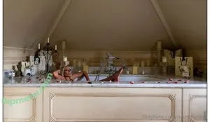 naughty-jess / naughtyjess100 nude photo #0030