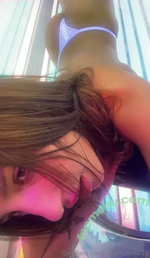 naughtybella.23 / bellanaka222 nude photo #0002