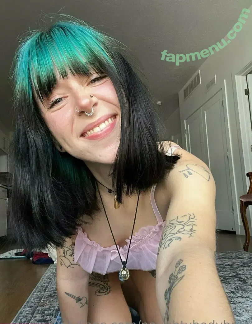 naughtybodybritt nude photo #1751 (naughty_rabbit_)