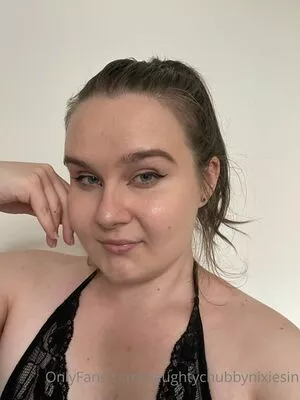 Naughtychubbynixiesin nude photo #0015