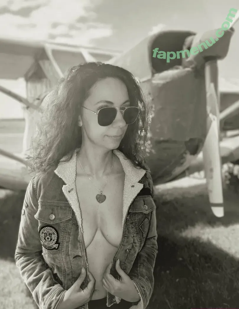 naughtycurls nude photo #0007 (naughty_curl)