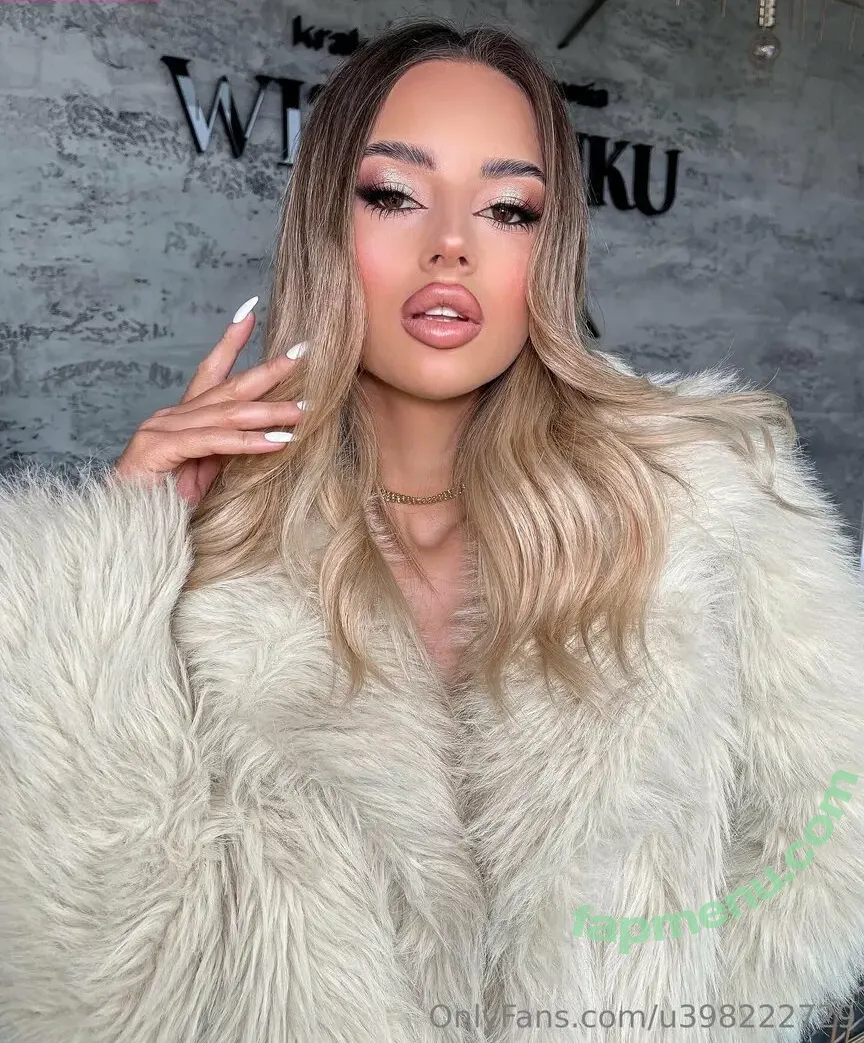 naughtydoll11 nude photo #0024 (queen_naughty_doll)