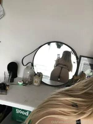 naughtyhortyxo / lexibrookerivera nude photo #0021