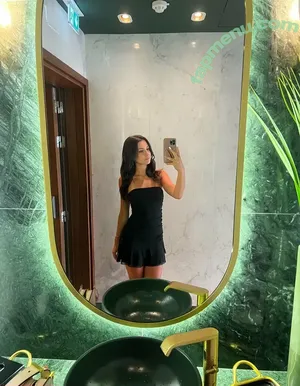 naughtylittleluna / kitttycat_luna nude photo #0096