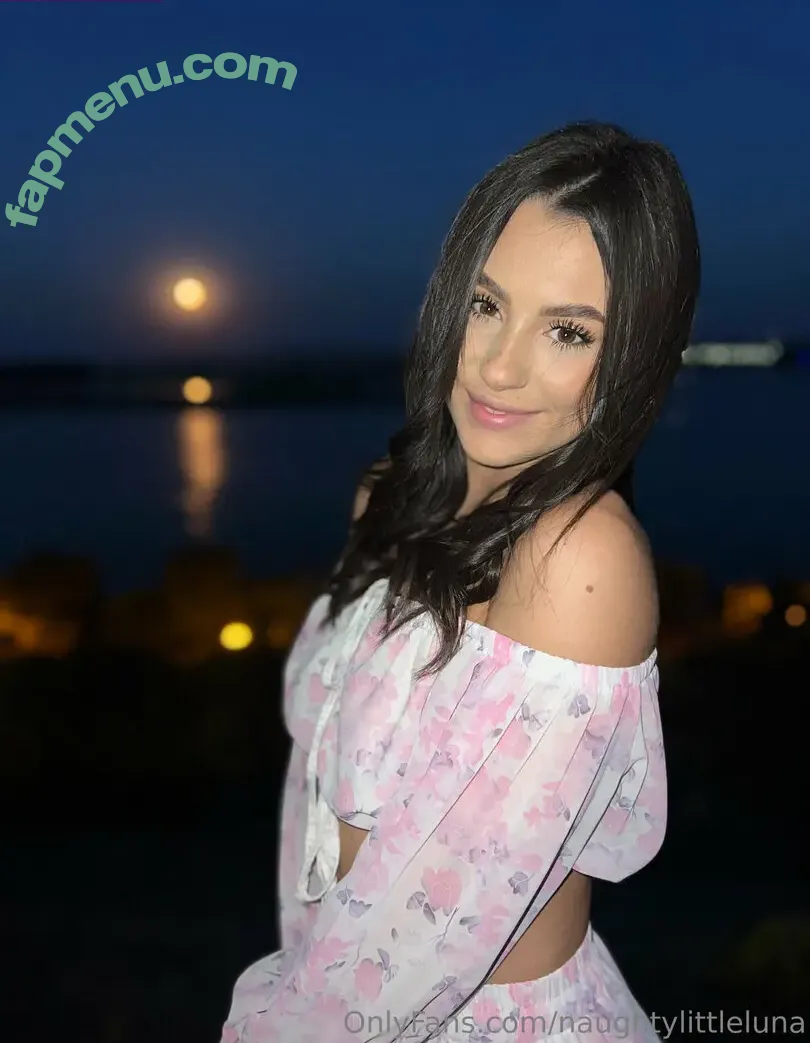 naughtylittleluna nude photo #0018 (kitttycat_luna)