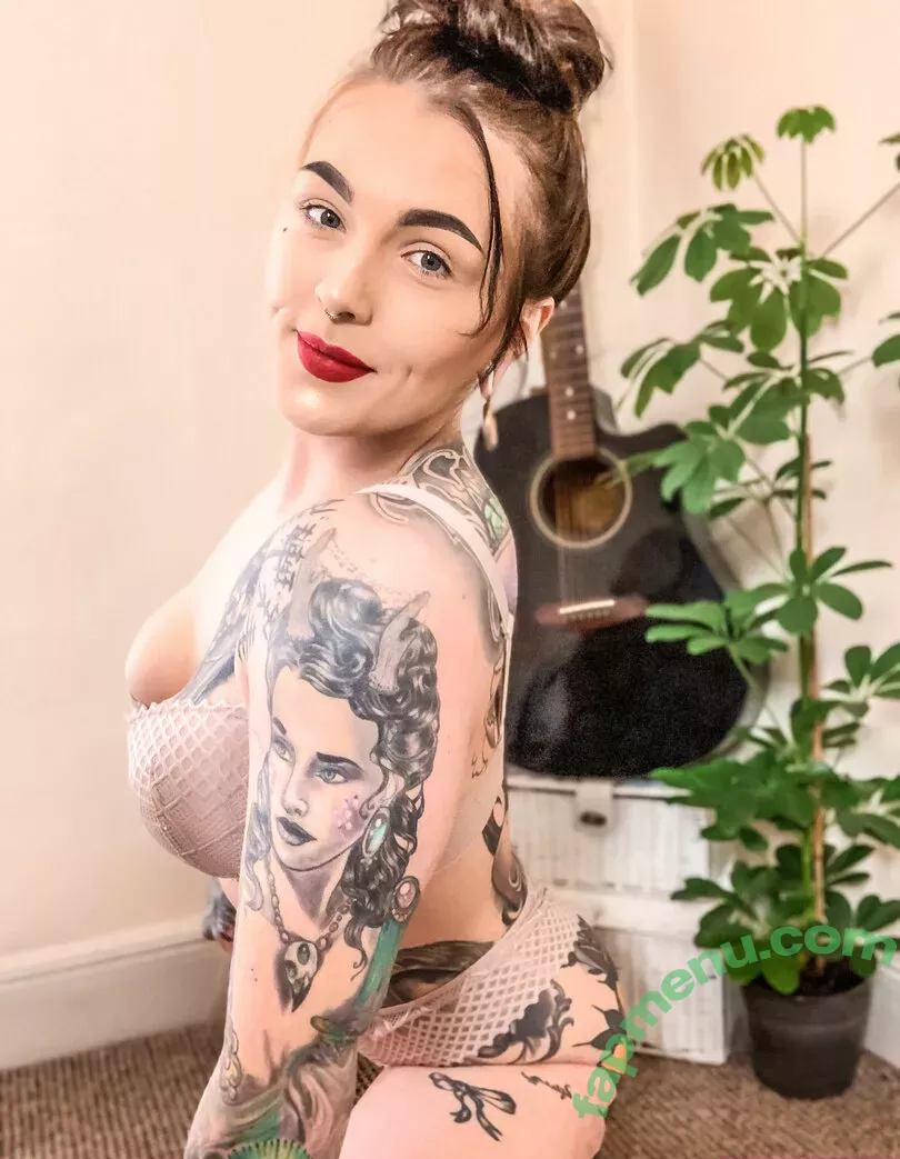 naughtynaturalnova nude photo #0065 (naughtynaturalnova)