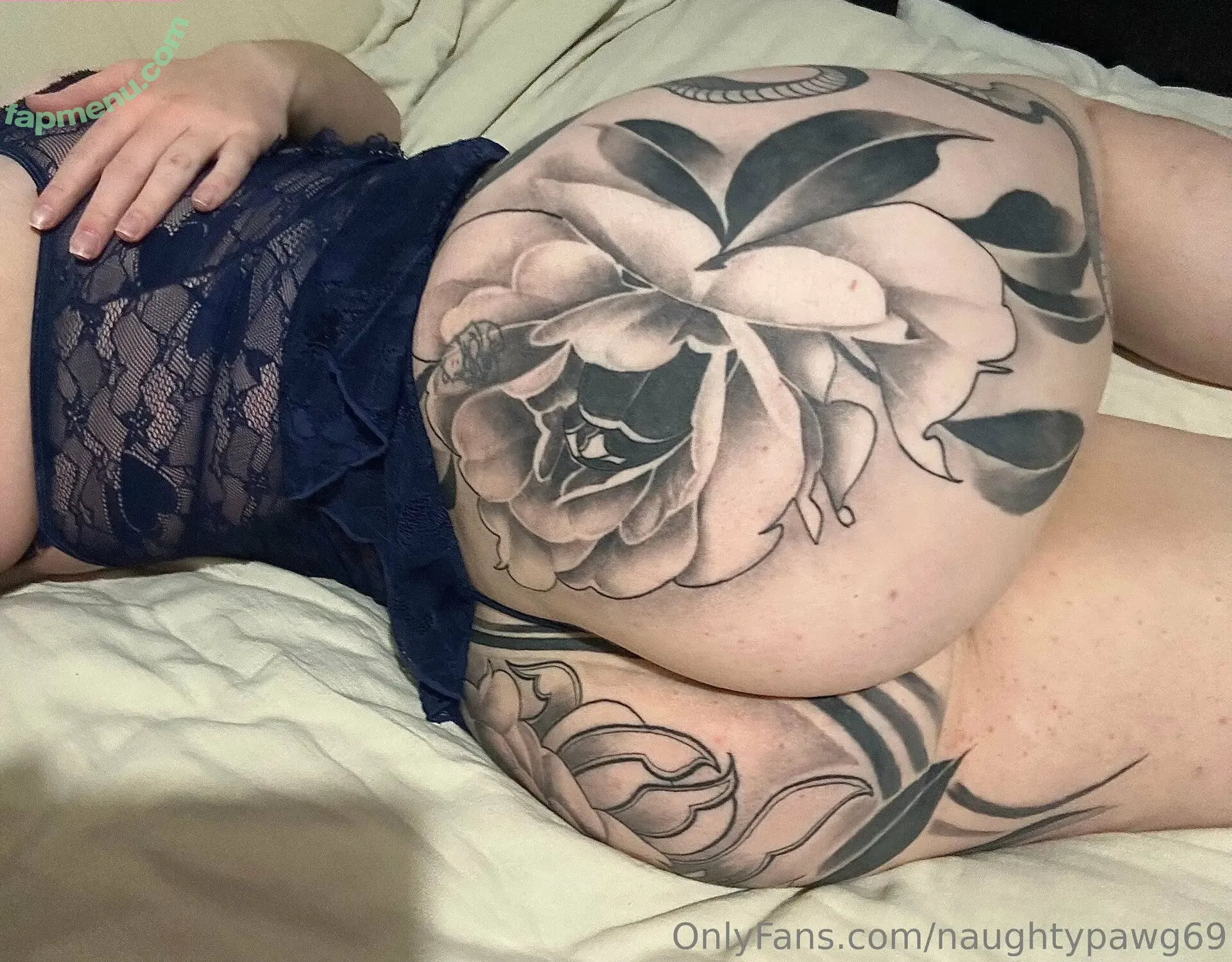 naughtypawg69 nude photo #0006 (naughtyg_)