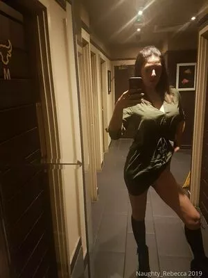 naughtyrebecca1 / ukcple nude photo #0094