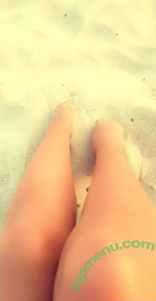 naughtyrebecca1 nude photo #0010 (ukcple)