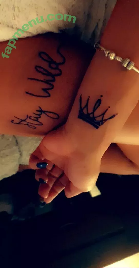 naughtyrebecca1 nude photo #0013 (ukcple)