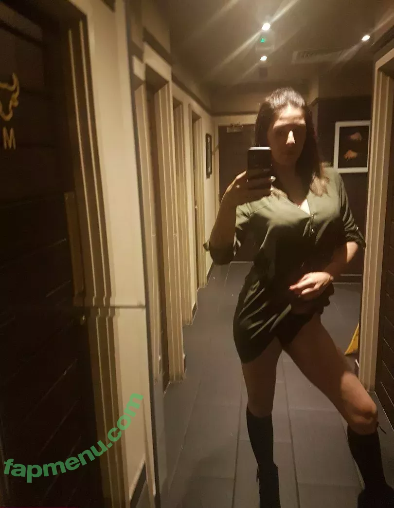 naughtyrebecca1 nude photo #0073 (ukcple)