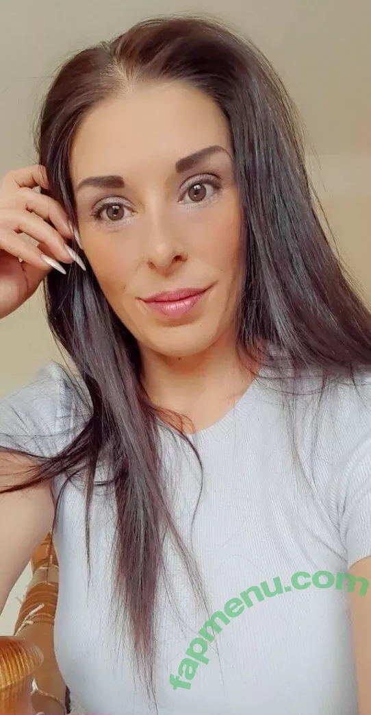 naughtyrebecca1 nude photo #0102 (ukcple)