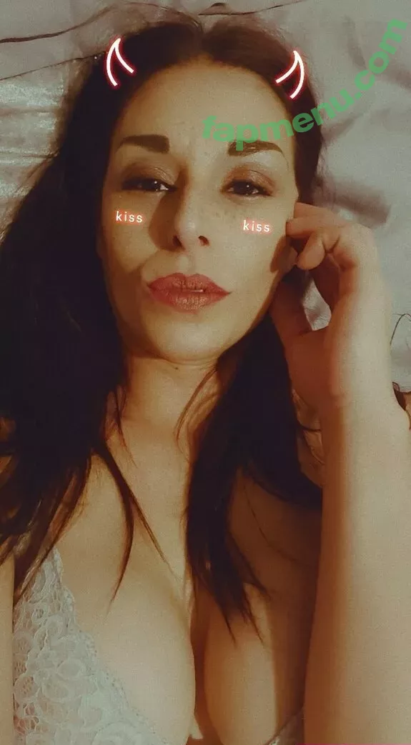 naughtyrebecca1 nude photo #0157 (ukcple)