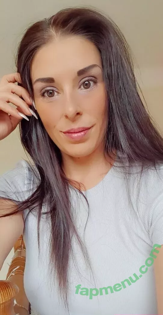 naughtyrebecca1 nude photo #0189 (ukcple)