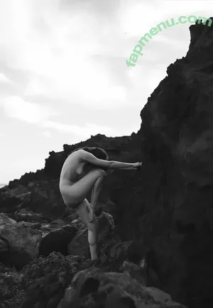 Nausicaa Yami / Elena Salvi / NausicaaYami / babel.ena / nausicaa_yami / nausicaa_yami_ nude photo #0632