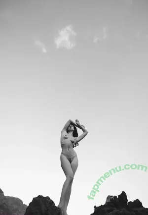 Nausicaa Yami / Elena Salvi / NausicaaYami / babel.ena / nausicaa_yami / nausicaa_yami_ nude photo #0639