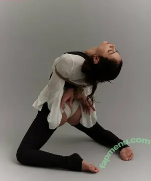 Nausicaa Yami / Elena Salvi / NausicaaYami / babel.ena / nausicaa_yami nude photo #0655