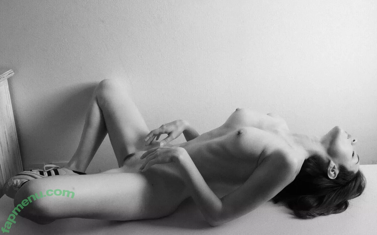 Nausicaa Yami nude photo #0033 (Elena Salvi / NausicaaYami / babel.ena / nausicaa_yami / nausicaa_yami_)
