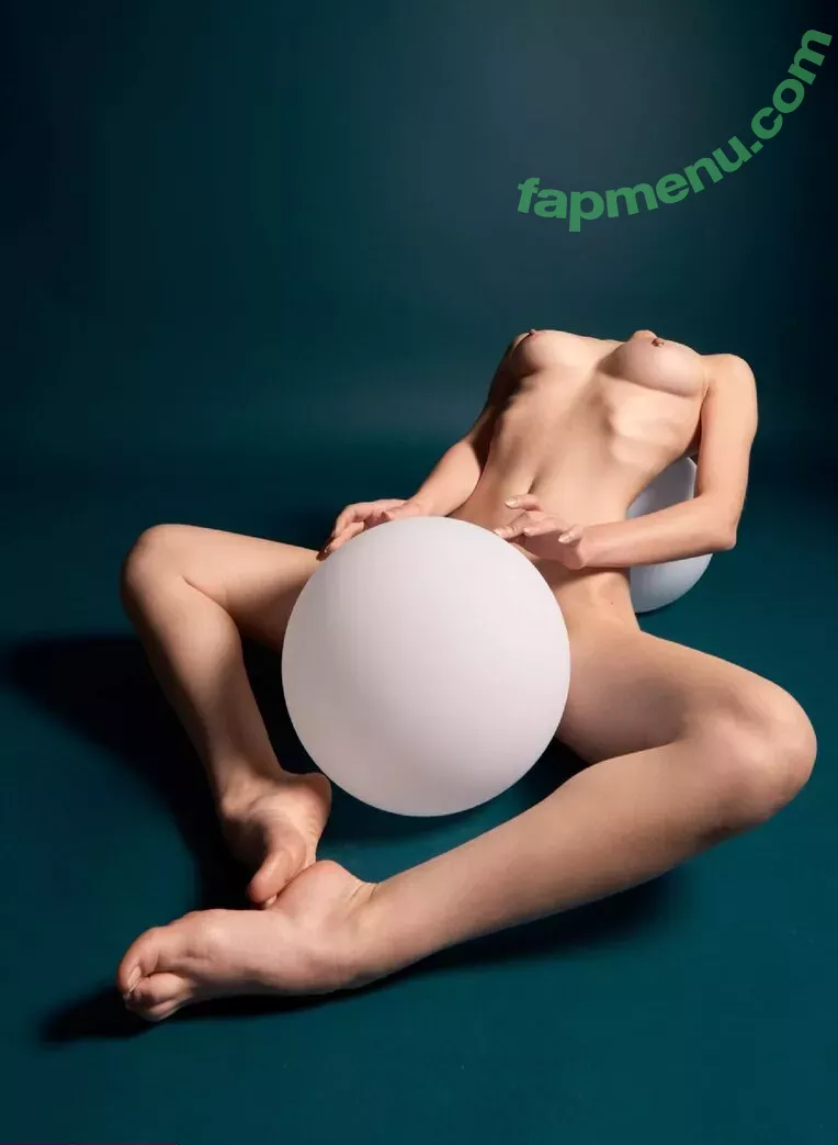 Nausicaa Yami nude photo #0052 (Elena Salvi / NausicaaYami / babel.ena / nausicaa_yami / nausicaa_yami_)