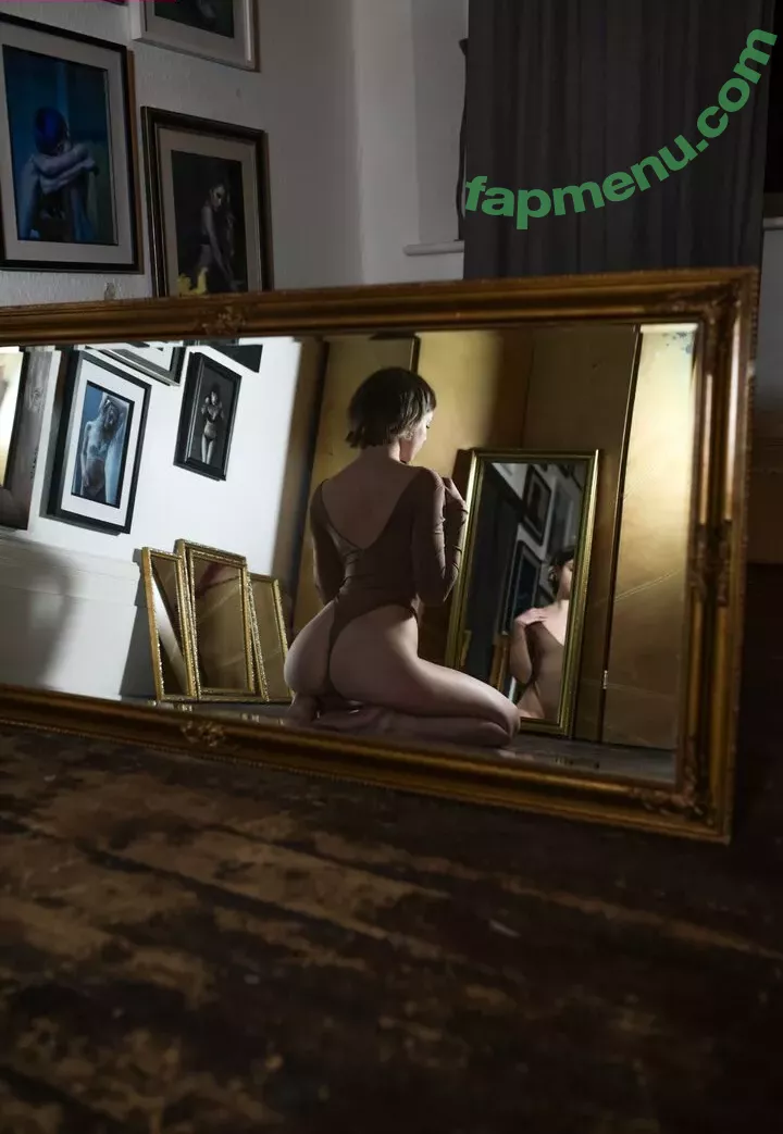 Nausicaa Yami nude photo #0304 (Elena Salvi / NausicaaYami / babel.ena / nausicaa_yami / nausicaa_yami_)