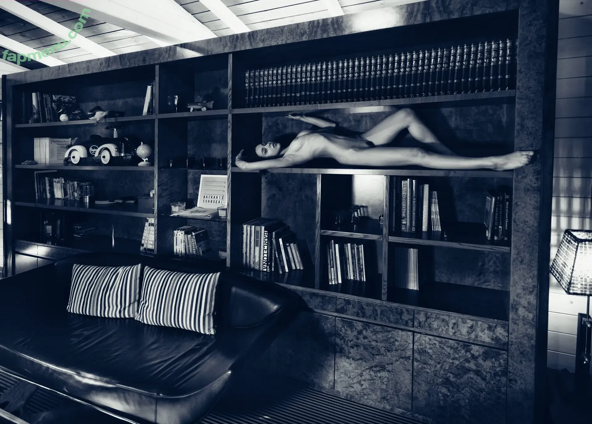 Nausicaa Yami nude photo #0670 (Elena Salvi / NausicaaYami / babel.ena / nausicaa_yami)