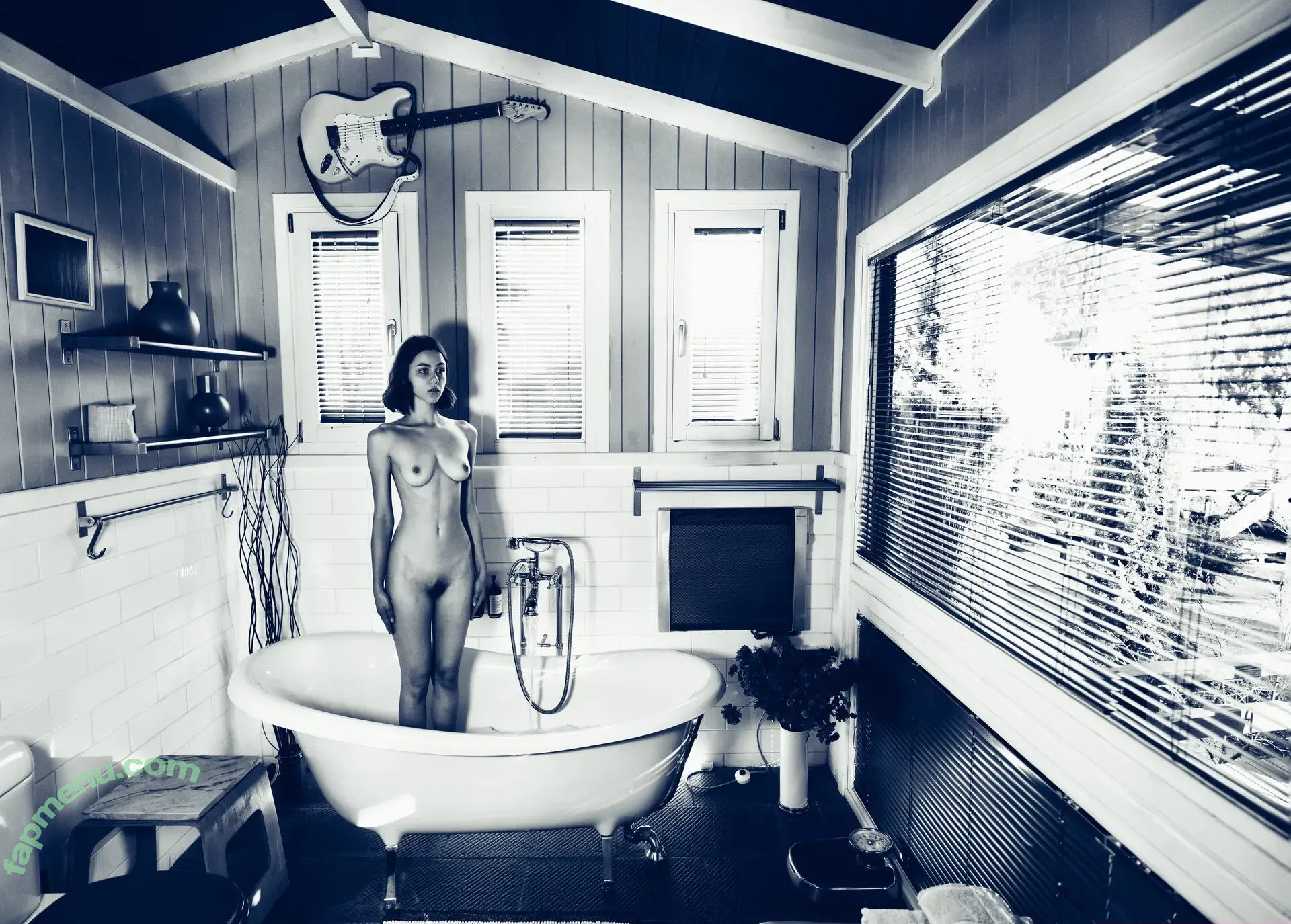 Nausicaa Yami nude photo #0672 (Elena Salvi / NausicaaYami / babel.ena / nausicaa_yami)