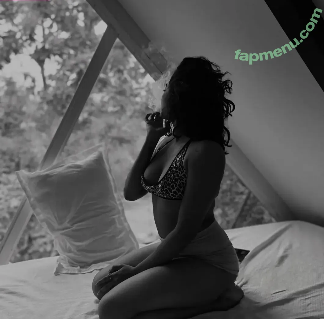 Navya Shetty nude photo #0032 (Naavyashree_07)