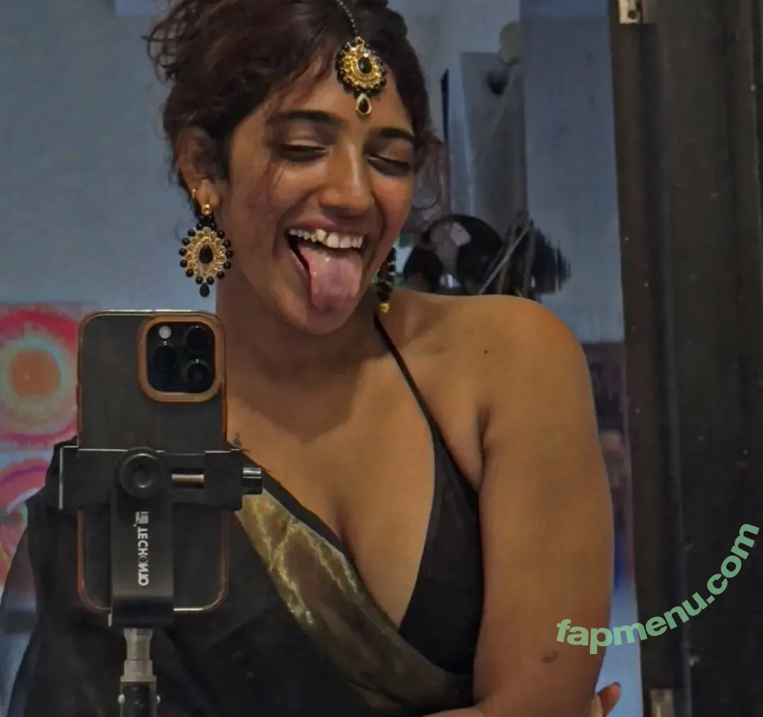 Navya Shetty nude photo #0040 (Naavyashree_07)
